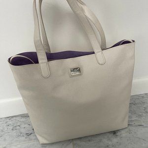 Arbonne White Tote with Purple Incert & Lining
